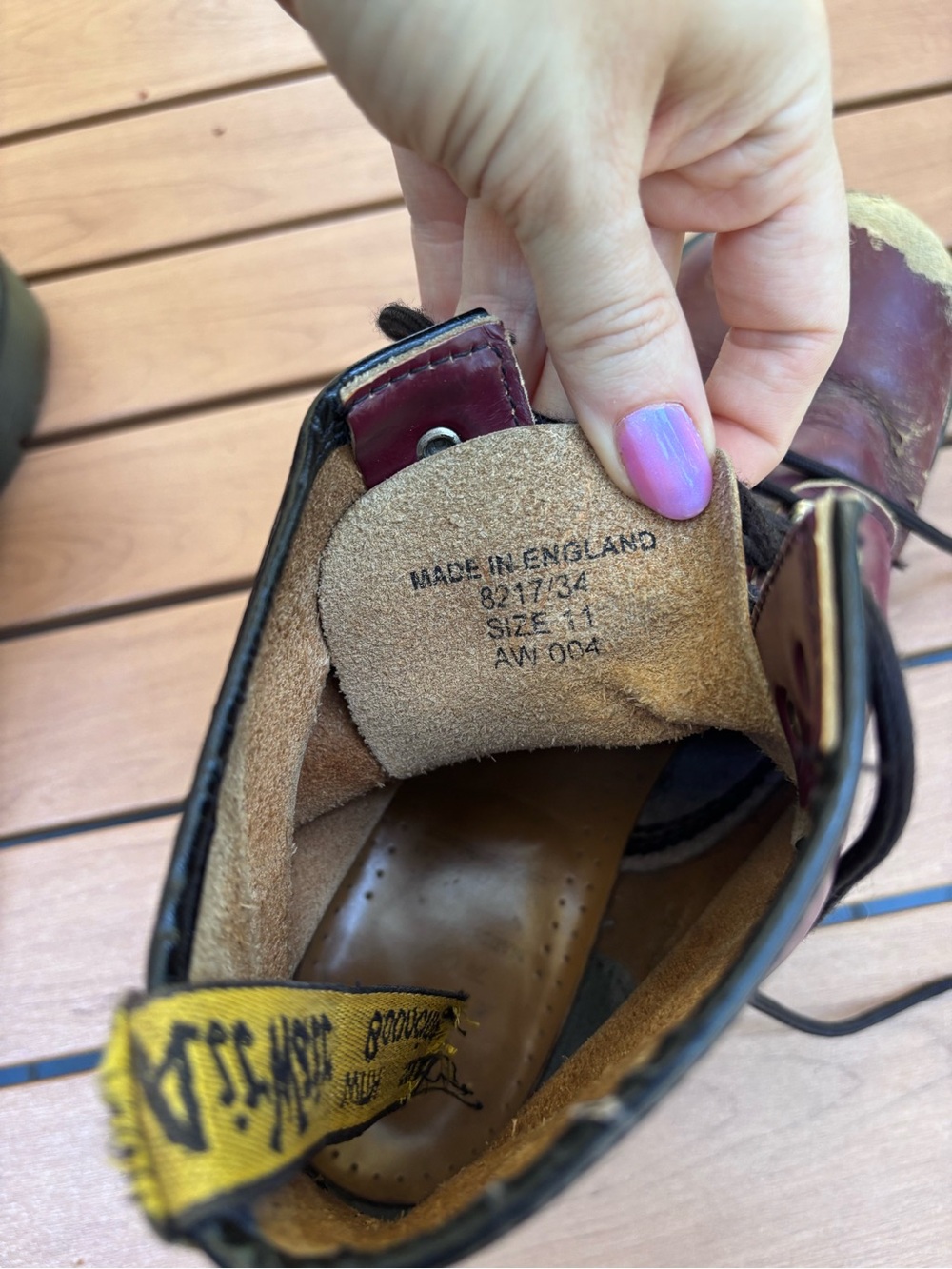 Vintage Distressed Dr. Martens Burgundy 1460 combat boots, made in England - Picture 7 of 8